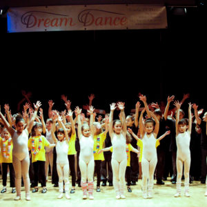 2010 – ‘Christmas dance!’